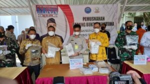 Pertama Kalinya ke Kantor Gubernur Usai Jabat Mentan, Begini Kemesraan SYL dengan Andi Sudirman