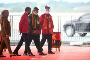 Menko Airlangga Ajak KADIN Indonesia Lihat Pandemi sebagai Momentum Kemandirian Jangka Panjang