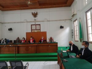 Digelar Hari Ini, Penyuap Bupati Memberamo Disidang di PN Makassar
