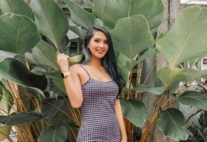Potret Bokong Indah Soraya Rasyid, Tim Zoom Buruan Merapat!