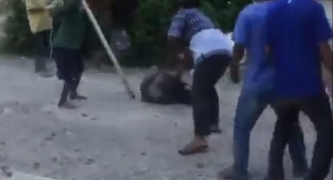 Kejam! Lakukan Isoman, Pasien Covid-19 Disiksa Warga yang Tak Mau Ada Virus