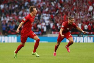 Usai Tiru Tendangan Bebas Ronaldo, Pemain Denmark, Damsgaard Akui Perasaannya Kosong