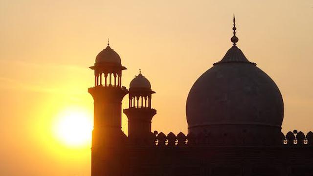 Jangan Sia-siakan! Salat di Masjid adalah Kesempatan Emas