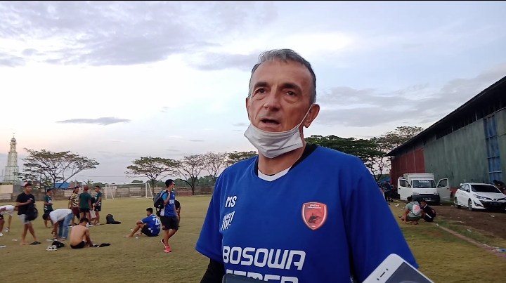 Pesan Mendalam Coach Milo untuk Suporter PSM, Minta Dukungan dan Pengertian