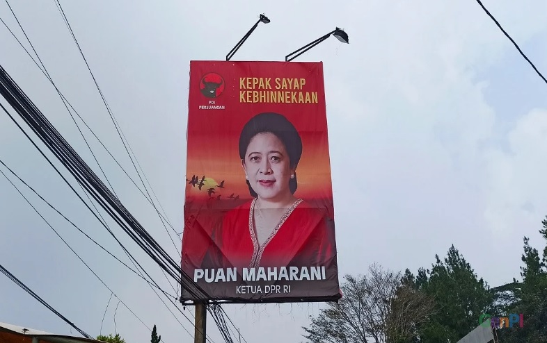 Ganjar Kena Teguran Usai Nyatakan Siap Capres, Jhon Sitorus Singgung Baliho Kepak Sayap Kebhinekaan
