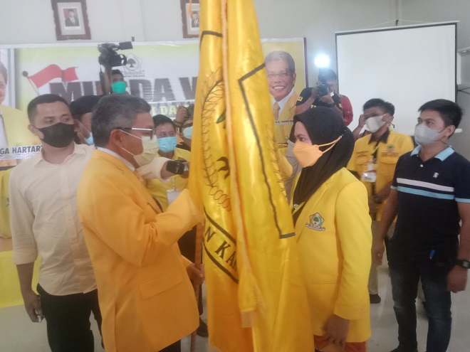 Terpilih Jadi Ketua Golkar Lutra, Indah Putri Indriani Siap Besarkan Partai