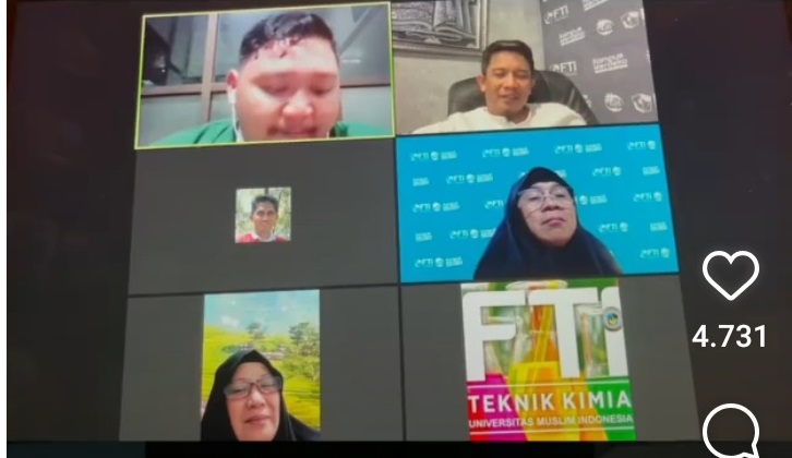 Dosen Ini Bikin Mahasiswanya Mewek Saat Ujian Skripsi, Ternyata Ditanya Begini