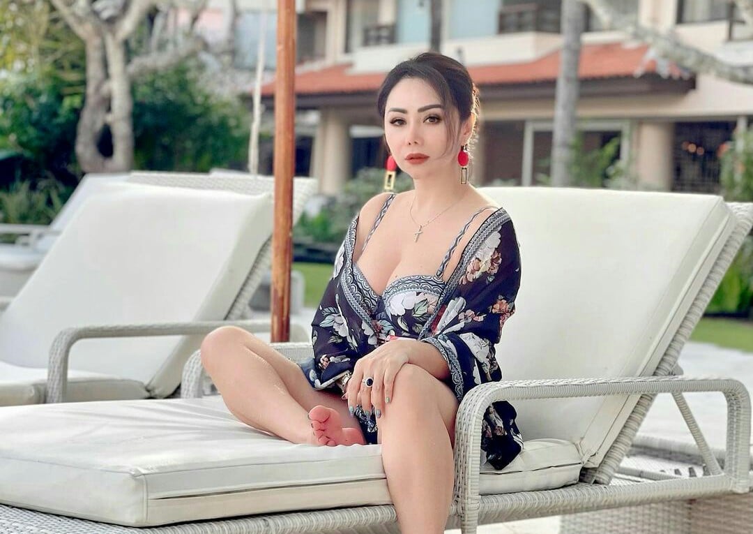 Kepoin Femmy Permatasari, Masih Oke Banget!