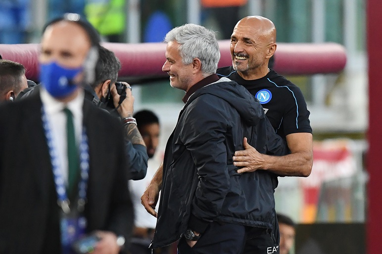 Roma 0-1 Napoli, Mourinho tak Terima Kekalahan, Spalletti Ogah Tanggapi Ocehannya