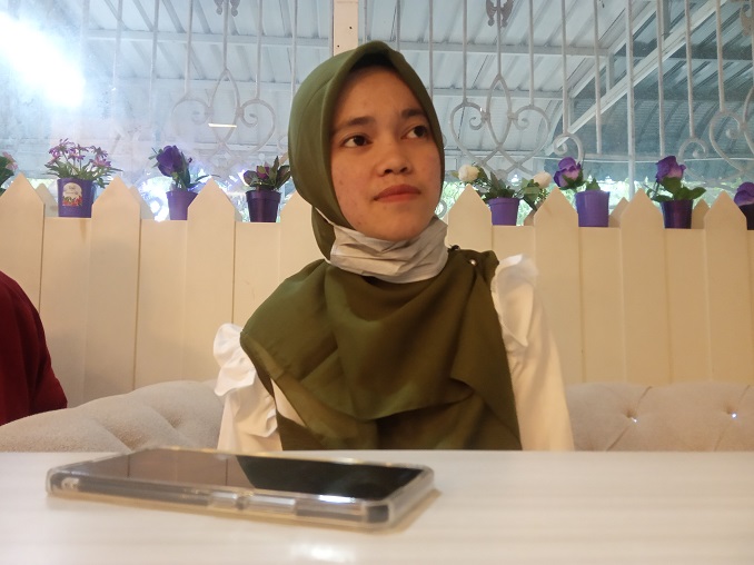 Viral Karena Suaranya Mirip Nike Ardilla, Gadis Jeneponto Ini Diundang ke Jakarta