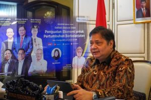 Tahun 2022, Menko Airlangga: Pemerintah Jaga Keseimbangan Penanganan Pandemi dan Pemulihan Ekonomi Nasional