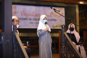Baru Kelas 2 di SD, Ponakan Erna Rasyid Taufan Unjuk Hafalan Quran di Depan Umum