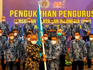 Resmi Dilantik oleh Ketua Umum, Ini Tugas Perdana Pengurus PWI Sultra