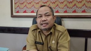 Tarik Ulur Buruh-Pengusaha, Penentuan UMP Sulsel Berjalan Alot