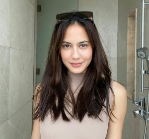 Pevita Pearce Tebar Pesona Padahal Belum Mandi, Begini Penampakannya