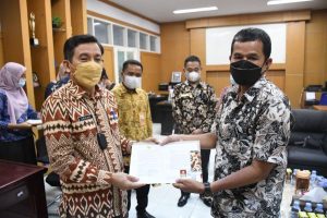 Hari Sumpah Pemuda, 6 PNS Luwu Utara Terima SK Pensiun