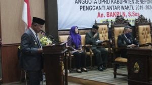 Pengganti Antar Waktu, Bakri N Dilantik Selaku Anggota DPRD Jeneponto
