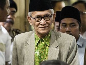 Larang Warga NU Tentukan Sendiri Capres dan Parpol, KH Miftachul Akhyar: Tunggu Komando PBNU