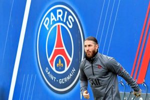 Sergio Ramos Ingin Lawan Madrid di Bernabeu