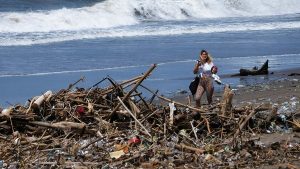 Tiga Hari, 400 Ton Sampah Penuhi Pesisir Bali
