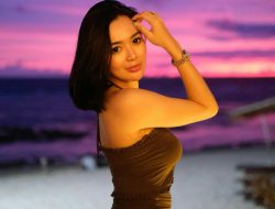 Gara-gara Berpose Begini, Wika Salim Dijuluki Janda Terseksi Abad Ini