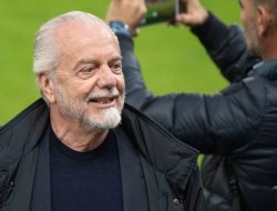Tanpa Pelatih dan 7 Pemain Absen, Presiden Napoli Senang Imbangi Juventus di Kandangnya