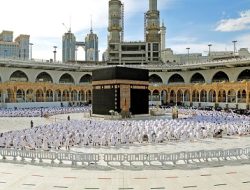 Biaya Umrah Minimal Rp28 Juta