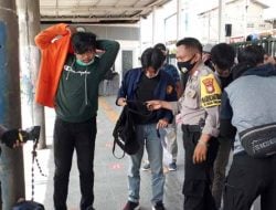 Gugatan Mahasiswa Ditolak MK, Polisi Tetap Berwenang Geledah Warga dan Periksa Identitas