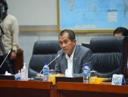 PKS Desak Kemenlu Pastikan Keselamatan 138 WNI di Ukraina