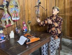 Prof Henry Subiakto Sebut Pernyataan Ustaz Khalid Basalamah Soal Wayang Tak Bisa Dipidana