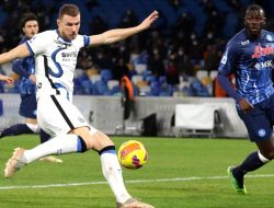 Imbang, Napoli Tak Bisa Kudeta Inter Milan