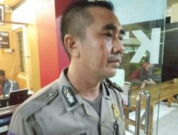 Amankan Maling Motor, 4 Polisi Jadi Sasaran Amukan Massa