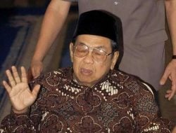 Pelajaran Tersulit dari Gus Dur: Mencintai Musuh