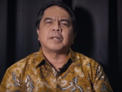 Sebut Menteri Agama Bakal Di-Ahok-kan, Ade Armando: Berani Mengusik Gus Yaqut Sama Saja Mencari Masalah dengan NU