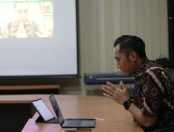 Ranah Digital, Ibas Raih Dua Penghargaan Top Legislator Award 2022 For Personal Branding