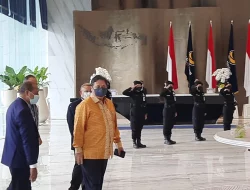 Ketum Golkar Datangi Kantor Nasdem, Bahas Penundaan Pemilu?
