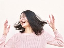 Yuk Kenalan dengan Dopamine, Si Hormon Bahagiamu