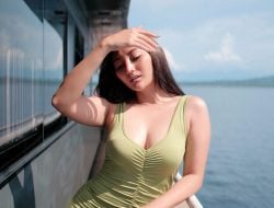 Si Seksi Sassha Carissa Buka Kartu, Cepat Basah Jika Lawan Mainnya Begini