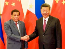 Xi Jinping dan Rodrigo Duterte Bahas Laut China Selatan