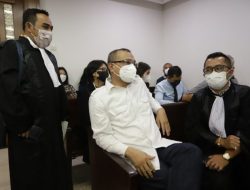 Alasan Bisikan Setan Ferdinand Hutahaean Ditolak, Majelis Hakim Vonis 5 Bulan Penjara