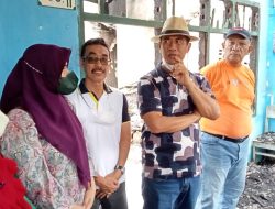 Andi Amran Sulaiman Sambangi Lokasi Kebakaran di Pandang II, Bawa Beras hingga Minyak Goreng