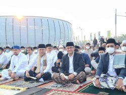 Gubernur Anies Salat Ied di JIS, Komisaris PT Pelni: Untuk Jualan Politik Identitas