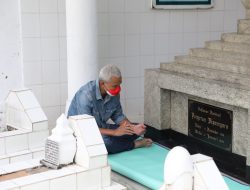 Ziarah ke Makam Pangeran Diponegoro, Ganjar Pranowo: Sosok Patut Diteladani Nilai Perjuangannya
