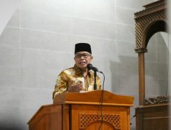 Taufan Pawe Minta Warga Tetap Waspada Meski Boleh Lepas Masker