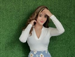 Beredar Video Ghea Youbi Beraksi di Ranjang Sampai Merem Melek, Putih!