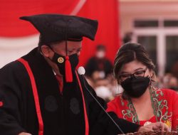 Tito Karnavian: Hasto Bukan Doktor Kaleng-Kaleng