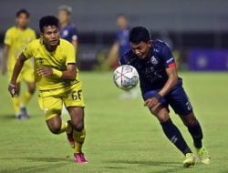 Pasukan Ramang vs Singo Edan, Winger Arema FC Menilai PSM Bisa Jadi Ancaman