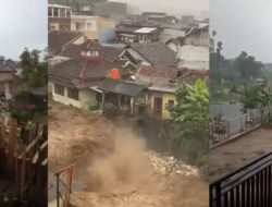 Banjir Bandang Terjang Ciwidey Bandung, Jembatan Penghubung Rubuh