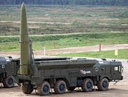 Jokowi Dalam Perjalanan ke Moskow, Rusia Siagakan Rudal Iskander Dekat Eropa