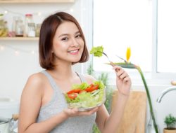 6 Jenis Makanan Ini Ampuh Cegah Kulit Keriput dan Bikin Auto Glowing